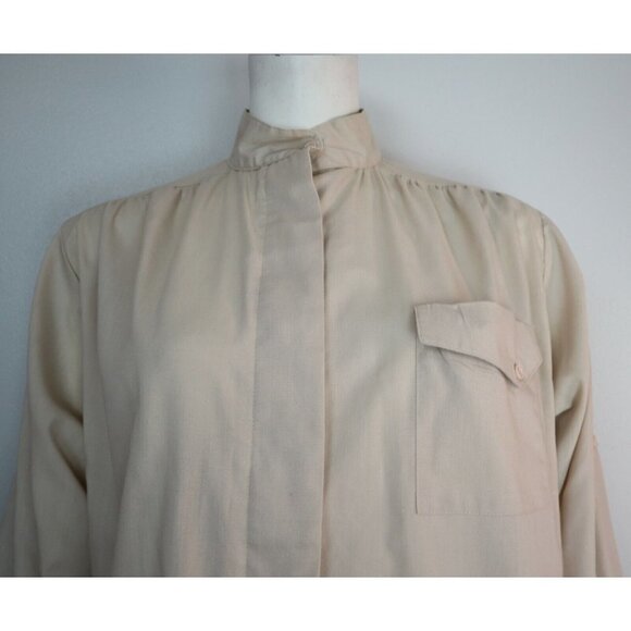 VINTAGE WOMEN'S BEIGE BUTTON-UP BLOUSE - SHIP'N SHORE COLLECTIBLES - SIZE 6 - Picture 6 of 11